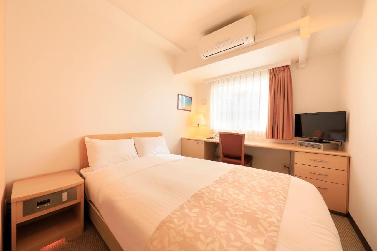 Hotel Famy Inn Kinshicho Tokyo Esterno foto